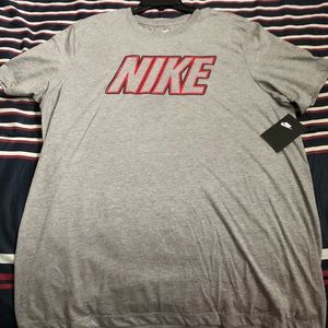Nike tee